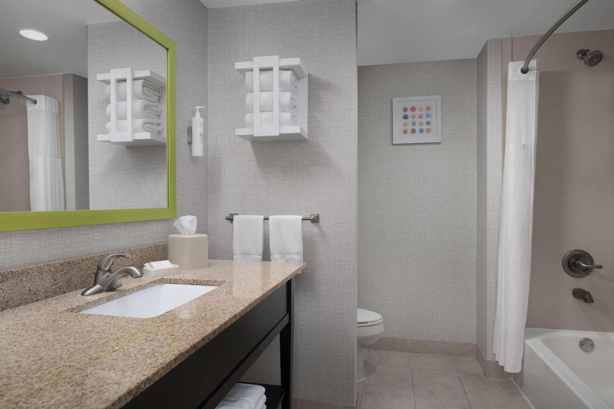 Hampton Inn סטייטסבורו מראה חיצוני תמונה